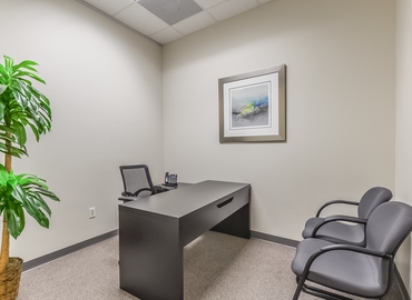280 m² Co-working  in Houston Central, TX, 24044 Cinco Village Center Blvd. (77494) - 1 | MatchOffice.com