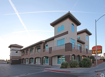 138 m² Serviced office place for rent in Las Vegas, NV, 800 N Rainbow Blvd (89107) - 0 | MatchOffice