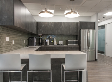 605 m² Business center building up for rent in Alexandria, VA, 2800 Eisenhower Avenue (22314) - 10 | MatchOffice.com