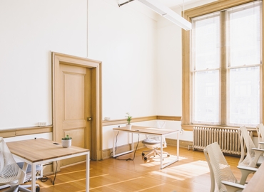 26 m² Commercial office for rent in Tacoma, 	WA, 1102 A Street, 98402  - 2 | MatchOffice.com