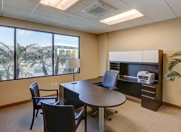 19 m² Conference hall in Anaheim, CA, 155 North Riverview Drive (92808) - 2 | MatchOffice