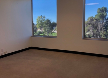 40 m² Business park place available to rent in Brea, CA, North Harbor Boulevard 1440 (92835) - 21 | MatchOffice