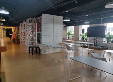 34 m² Serviced office building for rent in Miami, FL, 168 SE 1st ST (33131) - 3 | MatchOffice.com