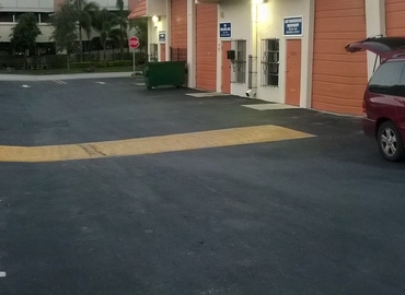 163 m² Business space place available to rent in Doral,	 FL, Northwest 54th Street 8347 (33166) - 1 | MatchOffice