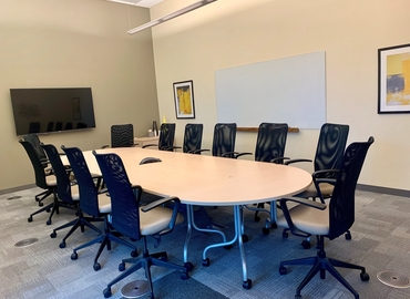 300 m² Serviced office up for rent in Lakewood, CO, 14143 Denver West Parkway Suite 100, 80401  - 2 | MatchOffice.com