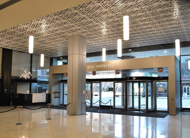 12000 m² Business space in Cleveland, OH, 1300 East 9th Street (44114) - 2 | MatchOffice
