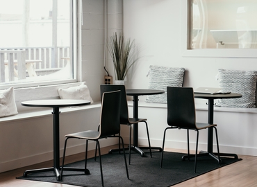 400 m² Business space property up for rent in Nashville, TN, Van Buren Street 205 (37208) - 2 | MatchOffice.com