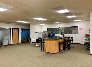3950 m² Co-working  in Newark, CA, 8407 Central Ave (94560) - 4 | MatchOffice.com