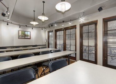 28 m² Conference center in Sacramento, CA, 836 57th Street (95819) - 4 | MatchOffice.com