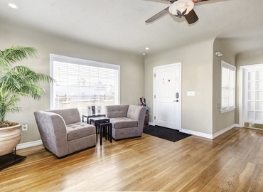28 m² Flexible office up for rent in Sacramento, CA, 836 57th Street, 95819  - 3 | MatchOffice.com