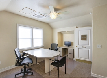 28 m² Business office for rent in Sacramento, CA, 836 57th Street, 95819  - 1 | MatchOffice