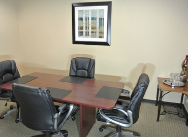 200 m² Commercial office for rent in Orlando, FL, 390 N. Orange Avenue, 32801  - 3 | MatchOffice