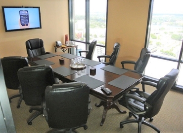 200 m² Business office for rent in Orlando, FL, 390 N. Orange Avenue, 32801  - 2 | MatchOffice