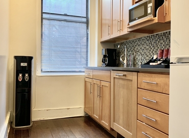 350 m² Co-working  in New York City, NY, 353 West 48th Street (10036) - 4 | MatchOffice