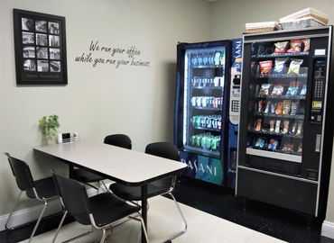 350 m² Coworking  in Knoxville, TN, 9111 Cross Park Dr (37923) - 2 | MatchOffice.com