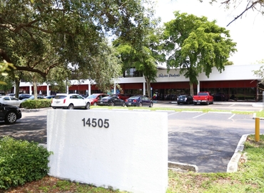 8000 m² Serviced office in Miami Lakes, FL, 14505 Commerce Way (33014) - 1 | MatchOffice