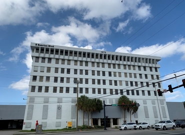 1000 m² Business center in Fort Lauderdale, FL, 1975 E. Sunrise Blvd (33304) - 0 | MatchOffice.com