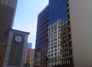 3590 m² Business space in Downtown Miami, FL, 28 West Flagler St (33130) - 1 | MatchOffice.com