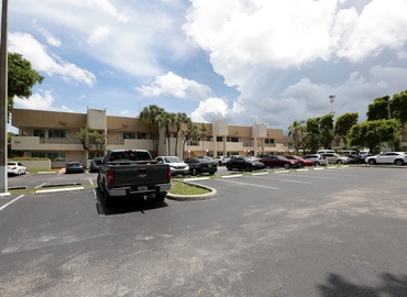 1142 m² Business park in Miami, FL, 10300 SW 72nd St (33173) - 0 | MatchOffice.com