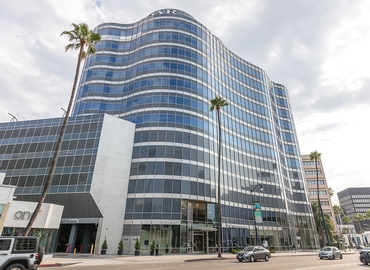 10764 m² Coworking space  in Beverly Hills, CA, 9701 Wilshire Blvd (90212) - 4 | MatchOffice.com