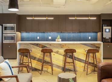 538 m² Shared workspace  in El Segundo, CA, 222 N. Pacific Coast Highway (90245) - 4 | MatchOffice.com