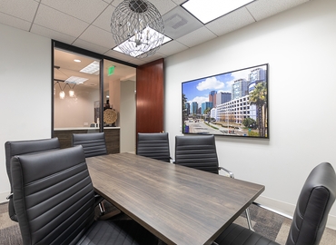 10603 m² Serviced office in Long Beach,	 CA, 3780 Kilroy Airport Way (90806) - 8 | MatchOffice