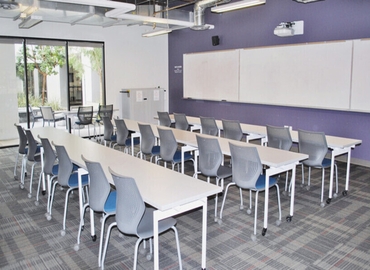 50 m² Conference center in Westlake Village, CA, Agoura Road 31416 (91361) - 1 | MatchOffice.com