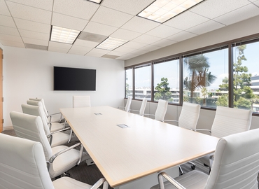 10226 m² Business center in Manhattan Beach	 CA, 1500 Rosecrans Ave. (90266) - 7 | MatchOffice