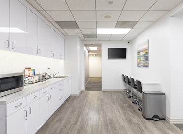 10226 m² Coworking space  in Manhattan Beach	 CA, 1500 Rosecrans Ave. (90266) - 9 | MatchOffice
