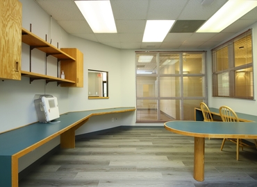 3177 m² Business park in Chapel Hill, NC, 110 Conner Drive (27514) - 5 | MatchOffice.com