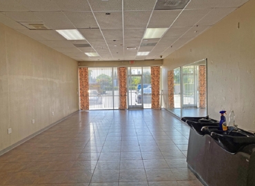 1254 m² Business space in Fresno, CA, 6030 North Figarden Drive (93722) - 5 | MatchOffice