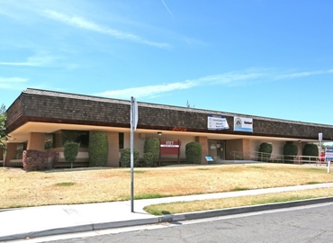 1800 m² Serviced office in Fresno, CA, 3727 N First St (93726) - 3 | MatchOffice
