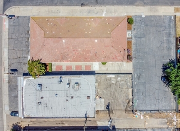 1012 m² Serviced office in Fresno, CA, 2632 N Blackstone Ave (93703) - 3 | MatchOffice