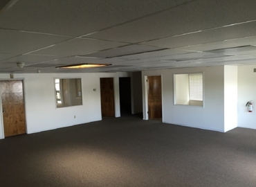 1800 m² Business space in Visalia, CA, 2407 W Whitendale Ave (93277) - 3 | MatchOffice