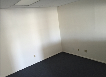 1800 m² Business park in Visalia, CA, 2407 W Whitendale Ave (93277) - 9 | MatchOffice