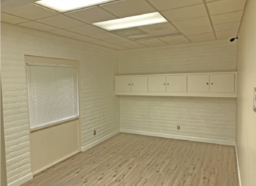 1848 m² Serviced office in Visalia, CA, 636 W. Oak Ave (93291) - 7 | MatchOffice