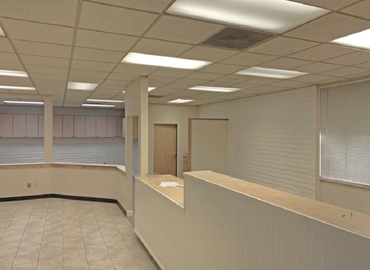 1848 m² Business park in Visalia, CA, 636 W. Oak Ave (93291) - 8 | MatchOffice.com