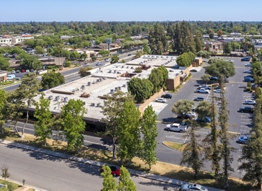 1200 m² Business park in Fresno, CA, 5151 N Palm Ave (93704) - 0 | MatchOffice