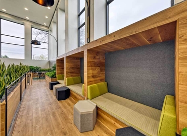 1615 m² Business space in Schaumburg, IL, 1901 North Roselle Road (60195) - 9 | MatchOffice