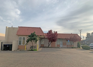 1848 m² Business space in Visalia, CA, 636 W. Oak Ave (93291) - 6 | MatchOffice.com