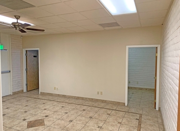 1848 m² Business space in Visalia, CA, 636 W. Oak Ave (93291) - 15 | MatchOffice.com