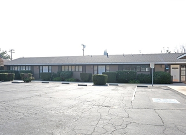 1889 m² Business park in Selma, CA, 1215 Rose Ave (93662) - 0 | MatchOffice.com