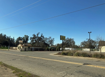 1184 m² Business space in Laton, CA, 21144 S Fowler Ave (93242) - 0 | MatchOffice