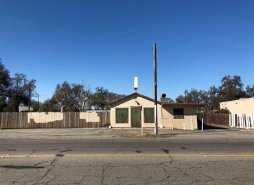 1184 m² Business center in Laton, CA, 21144 S Fowler Ave (93242) - 1 | MatchOffice.com