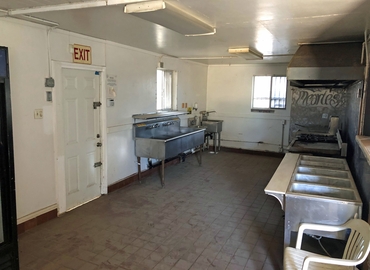 1184 m² Business center in Laton, CA, 21144 S Fowler Ave (93242) - 3 | MatchOffice.com