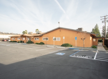 9548 m² Business park in Porterville, CA, 876 W Grand Ave (93257) - 0 | MatchOffice