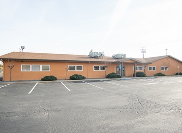 9548 m² Business space in Porterville, CA, 876 W Grand Ave (93257) - 2 | MatchOffice