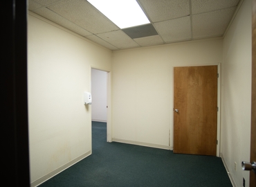 9548 m² Business space in Porterville, CA, 876 W Grand Ave (93257) - 12 | MatchOffice.com