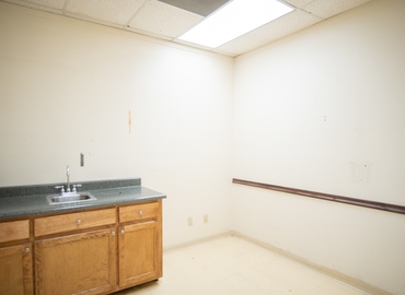 9548 m² Business park in Porterville, CA, 876 W Grand Ave (93257) - 20 | MatchOffice.com