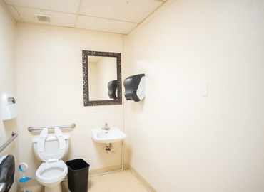 9548 m² Business space in Porterville, CA, 876 W Grand Ave (93257) - 21 | MatchOffice.com